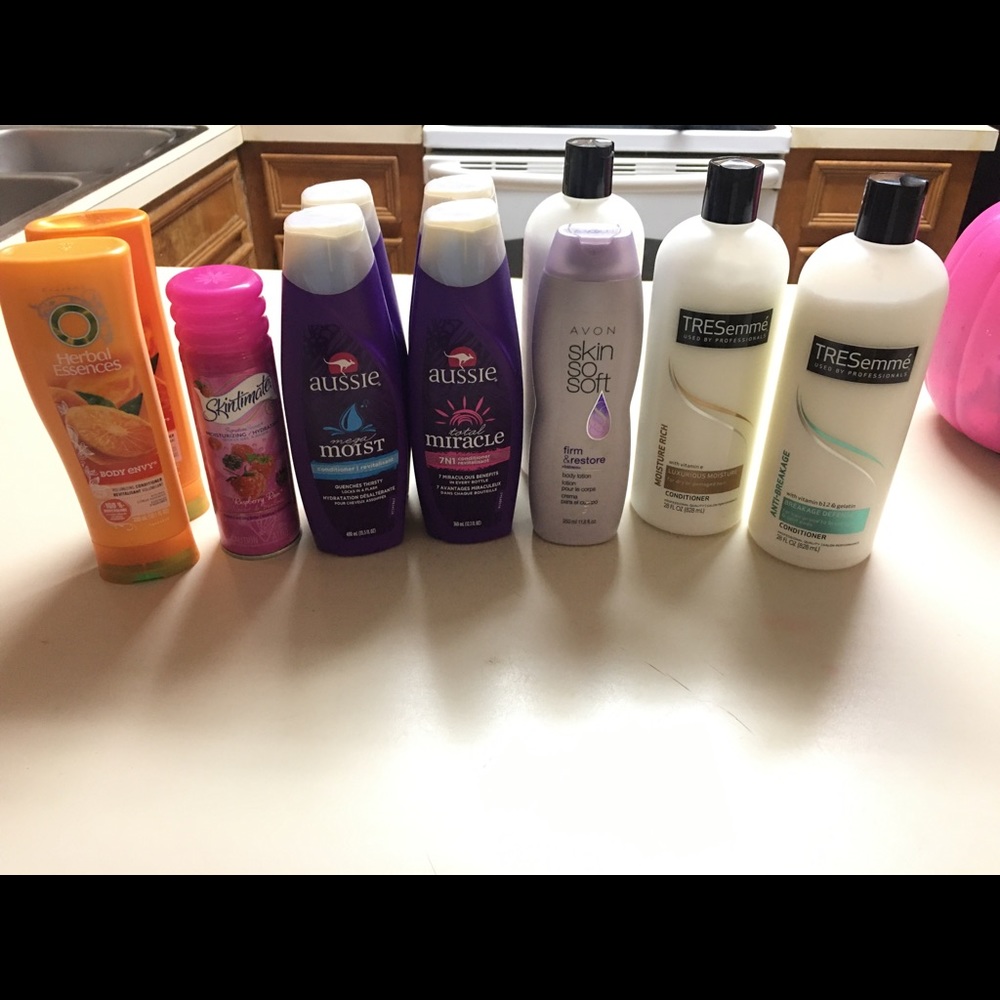 Hair conditioners